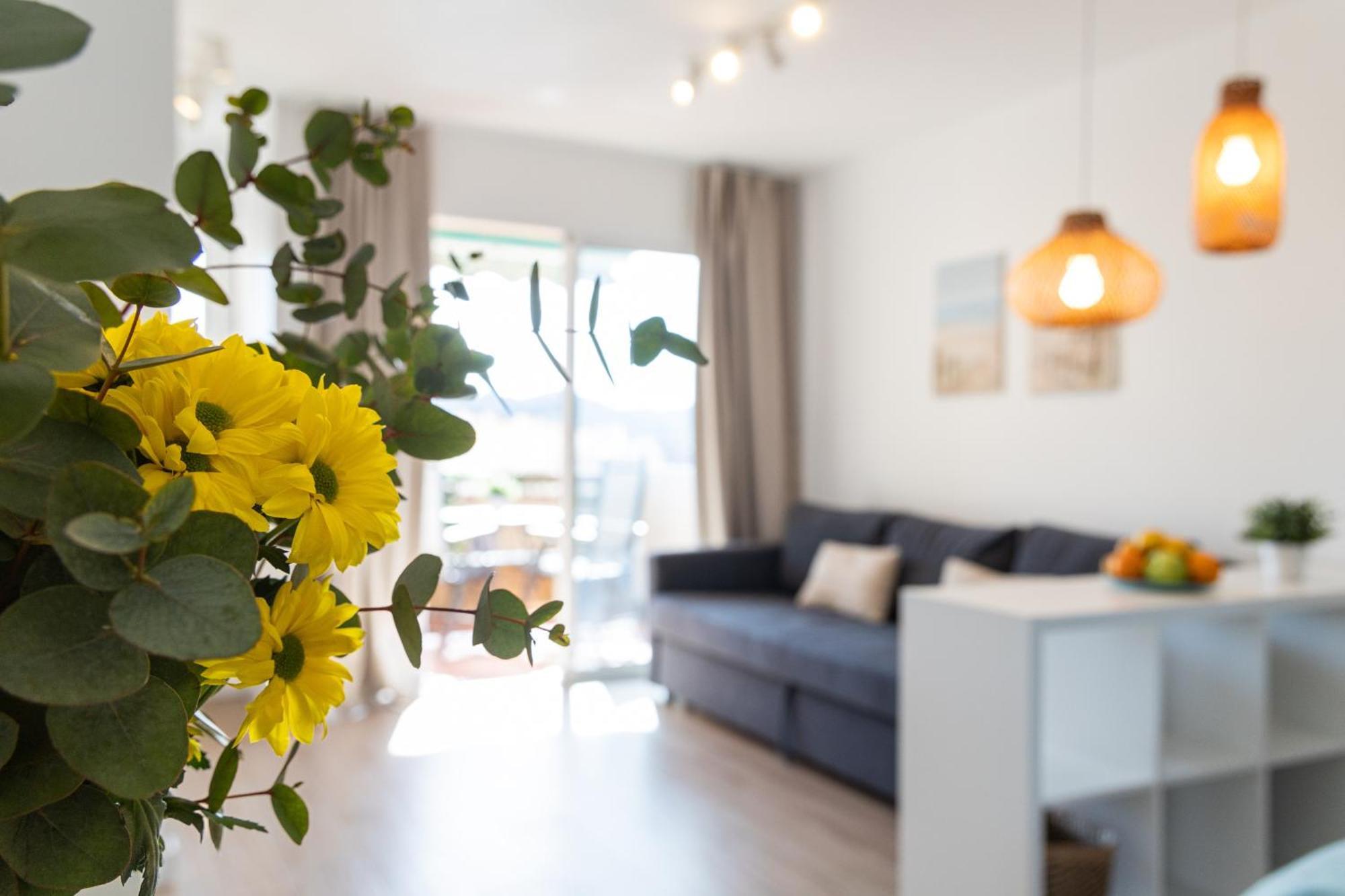 פואנגירולה Apartamento Veramar מראה חיצוני תמונה